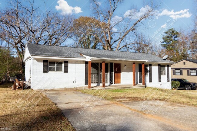 Foto del edificio - 3 br, 1.5 bath House - 4575 Ryan Rd