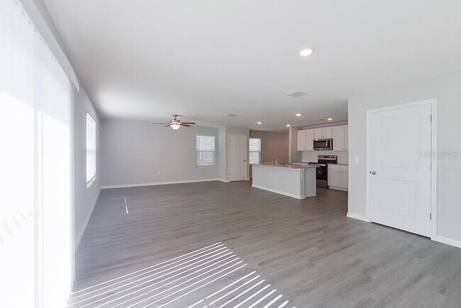 Foto del edificio - 8642 SW 43rd Ter