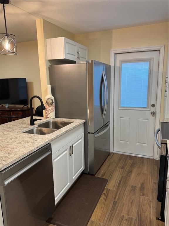 Foto del edificio - 1009 Sumner Blvd