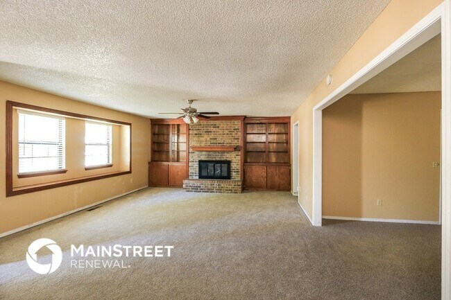 Foto del edificio - 11041 N Eagle Ln