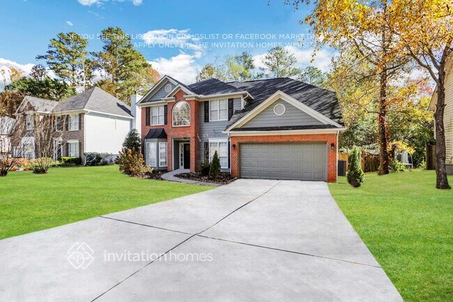 Building Photo - 1521 Green Oak Cir NW