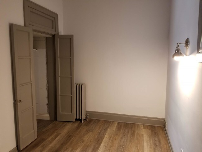 Foto del edificio - 571 E Rich St