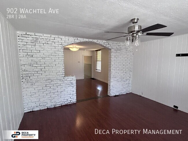 Foto del edificio - 902 Wachtel Ave