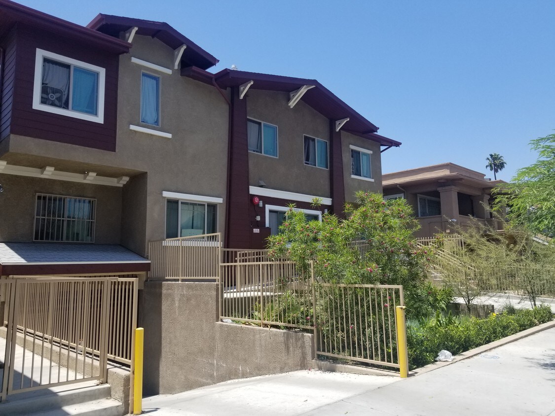 Foto principal - 1283 3rd Ave