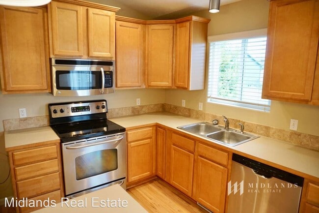 Building Photo - 3 br, 3 bath House - 19708 Marinda Street