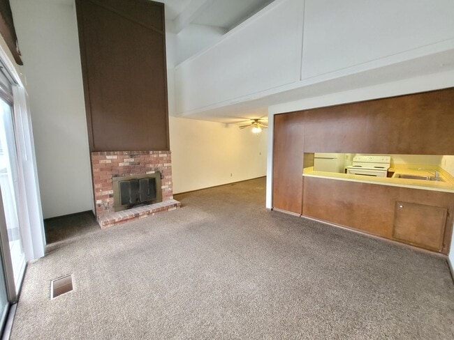 Foto del edificio - 3832 Auburn Rd NE