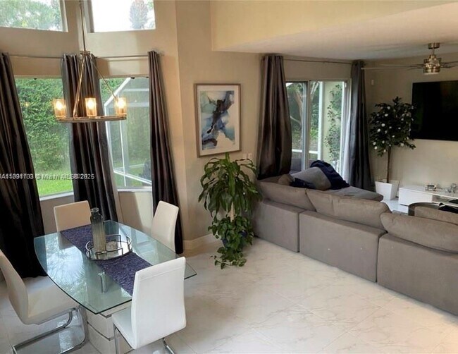 Foto del edificio - 12591 NW 57th Pl