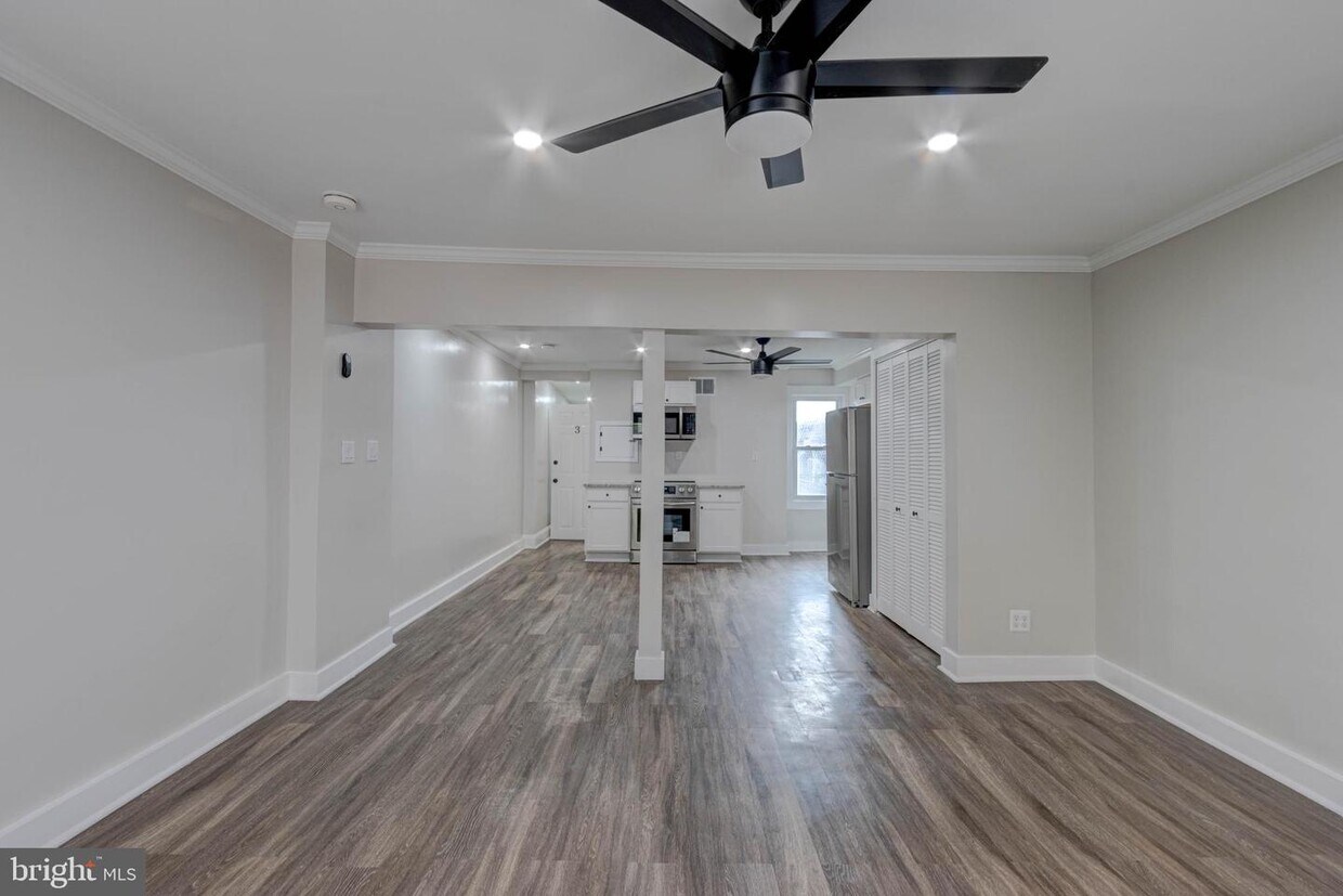 827 N Howard St Unit 3, Baltimore, MD 21201 Room for Rent in