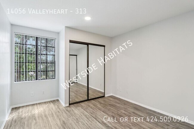 Building Photo - 14056 Valleyheart-313