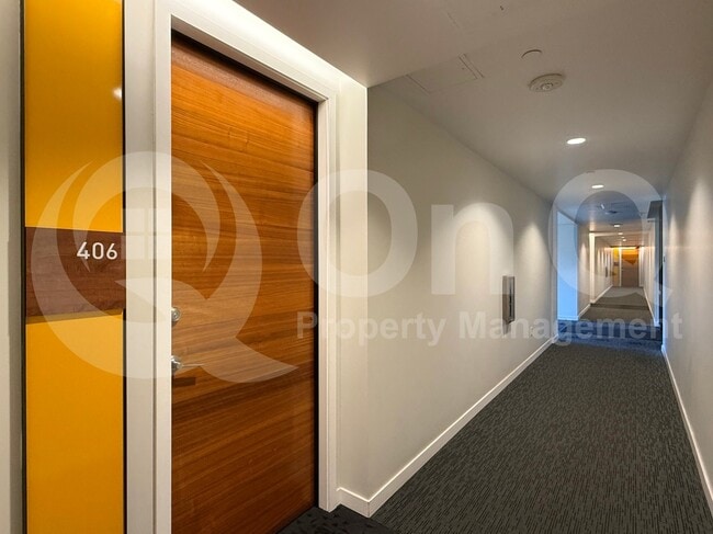 Foto del edificio - 100 W Portland St
