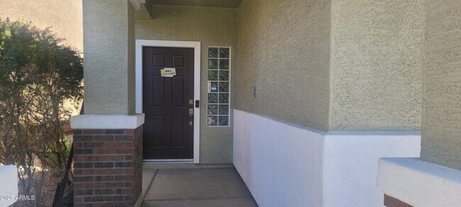 Building Photo - 34811 N 30th Dr