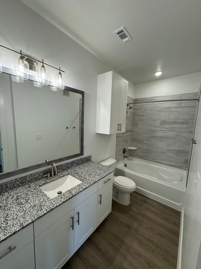 Foto del edificio - 4312 S Legacy Dr