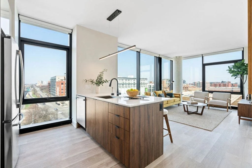 Photo - 1137 W Tilden St (Chicago, IL)