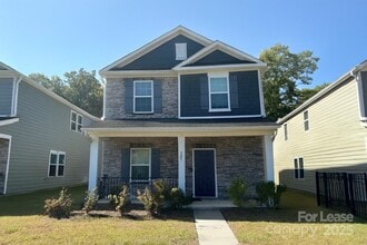 Building Photo - 221 Emmett Dr