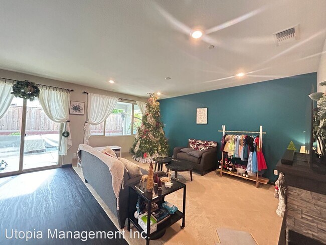 Foto del edificio - 4 br, 3 bath House - 4327 Orpheus Cir. Ran...