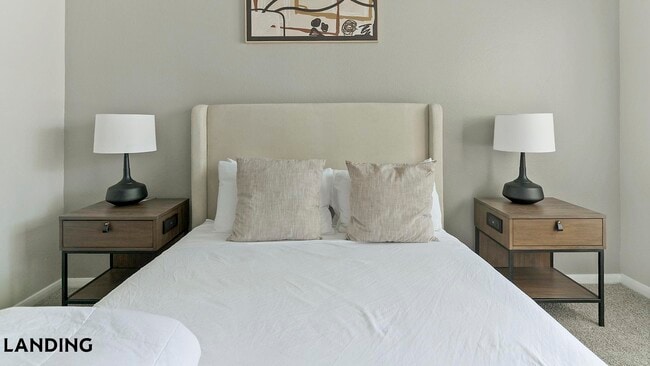 Foto del edificio - 2500 Woodland Park Dr