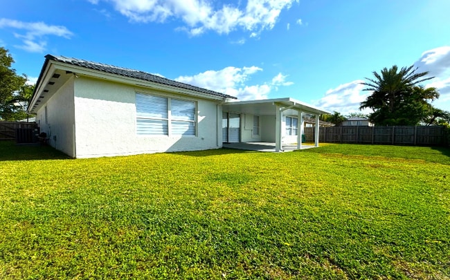 Photo - 15840 SW 152nd Ct House