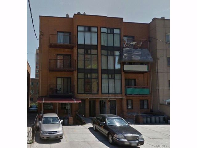 Primary Photo - 132-48 Maple Ave