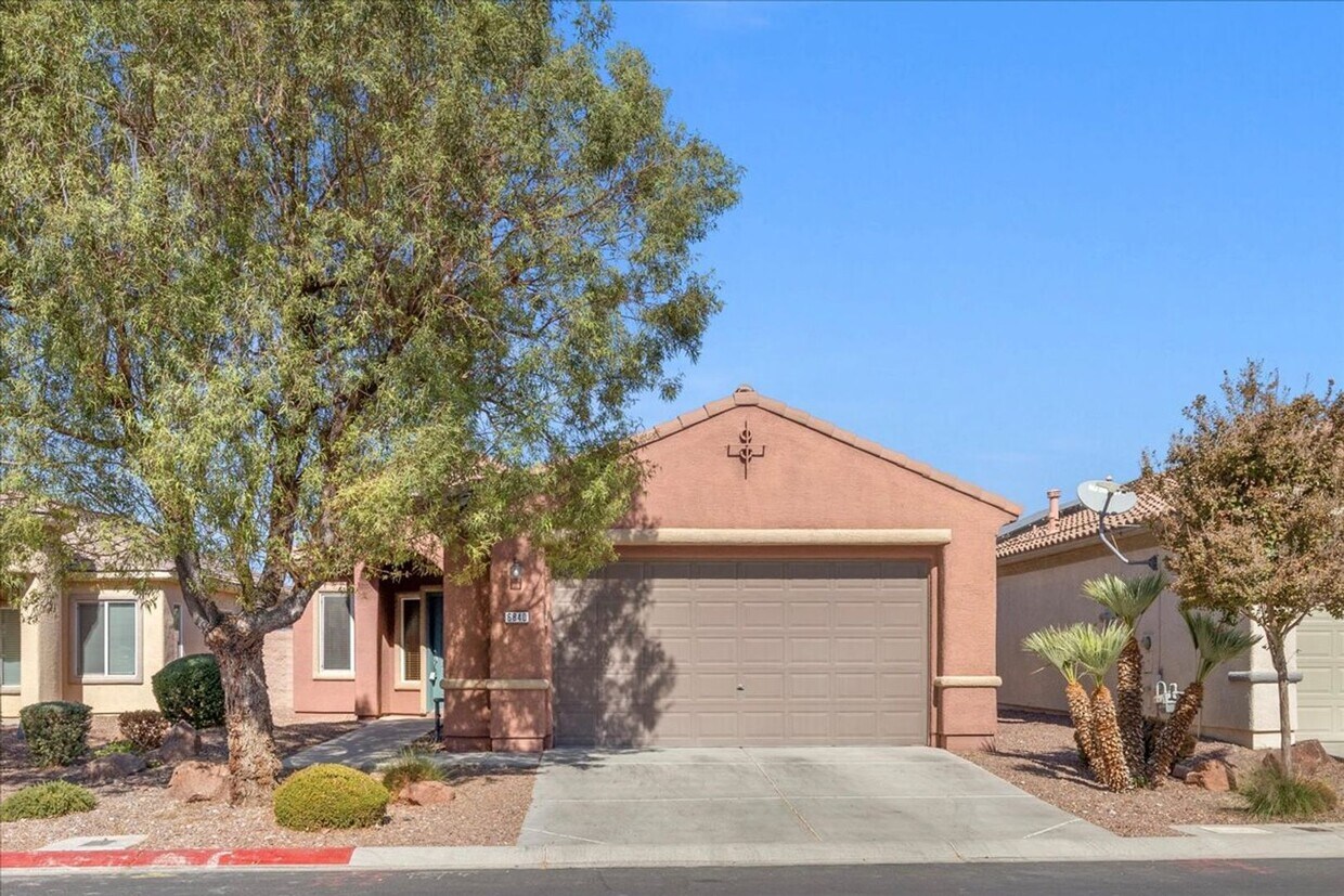 6840 Brier Creek Ln, Las Vegas, NV 89131 House Rental in Las Vegas
