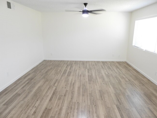 Building Photo - 12116 Wintergreen Dr