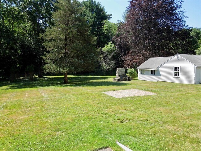 Foto del edificio - 2 Briarwood Ct