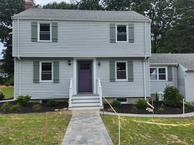 Building Photo - 3 Hiawatha Rd
