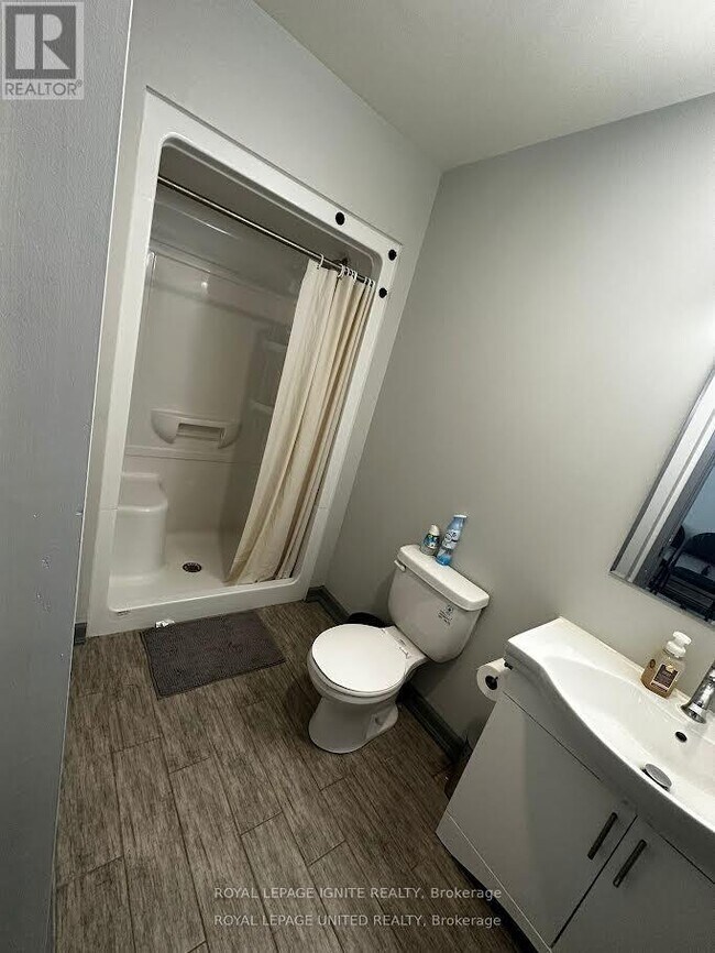 Photo du bâtiment - 258A Sunview St