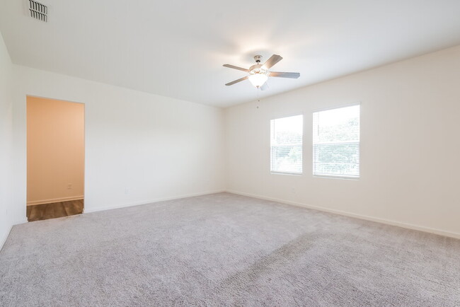 Building Photo - 367 Greenwalk Pl