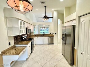 Building Photo - 8116 Ibis Cove Cir
