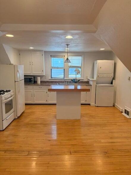 Foto del edificio - 828 E Wright St