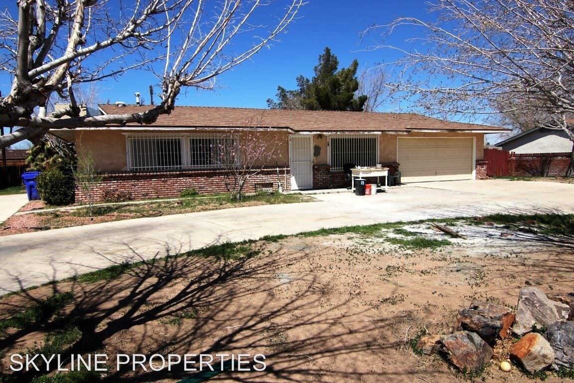 Swingers in apple valley ca Sex clubs around victorville ca.