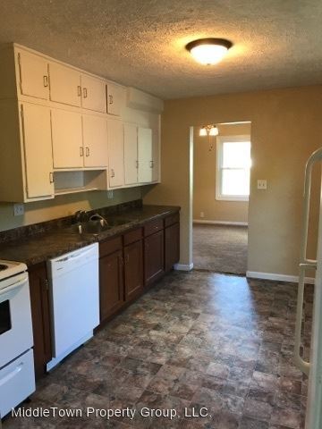 Building Photo - 4 br, 2.5 bath House - 2201 N Janney Ave