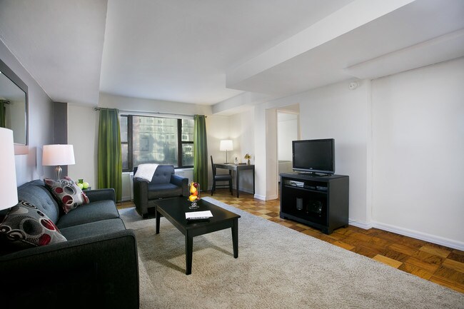Foto del edificio - 279 E 44th St