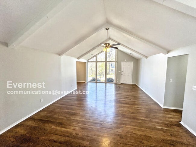 Building Photo - 1256 Glenridge Ln