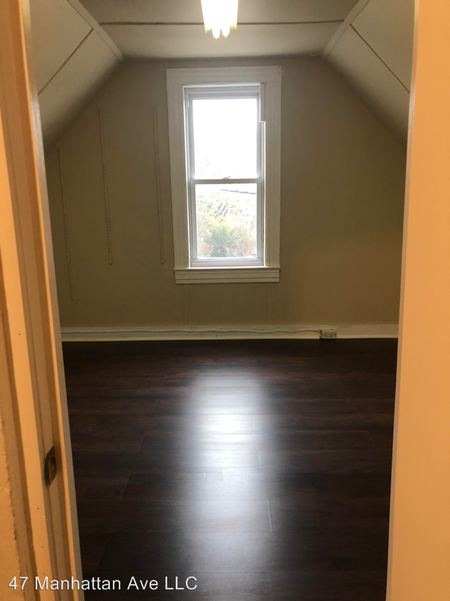 Building Photo - 3 br, 1 bath Apartment - 25 Franklin Place