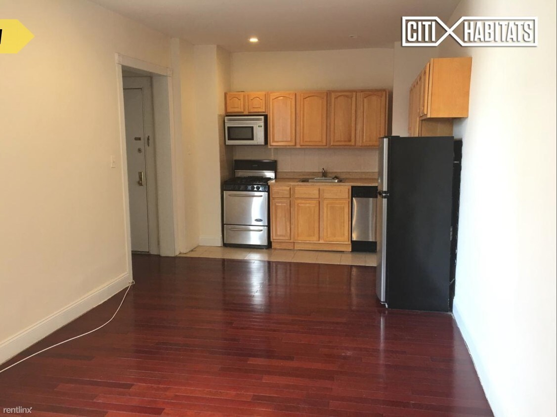 Foto principal - 568 Pacific St