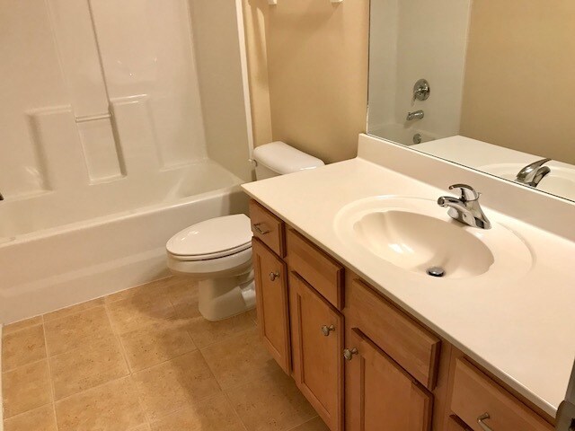 Building Photo - 8809 Glen Crossing
