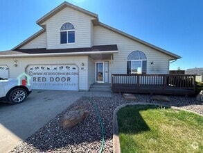 Building Photo - 28 Ponderosa Dr