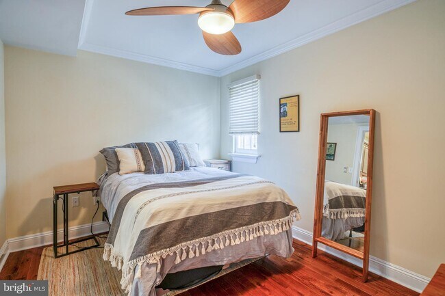 Foto del edificio - 1716 PINE St