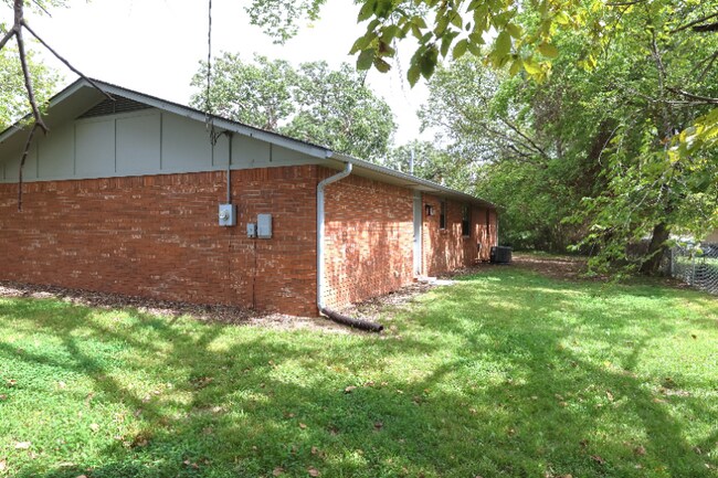 Foto del edificio - 610 E Peoria Ave