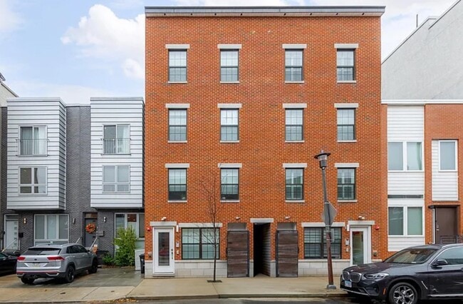 Building Photo - 938 N Marshall St
