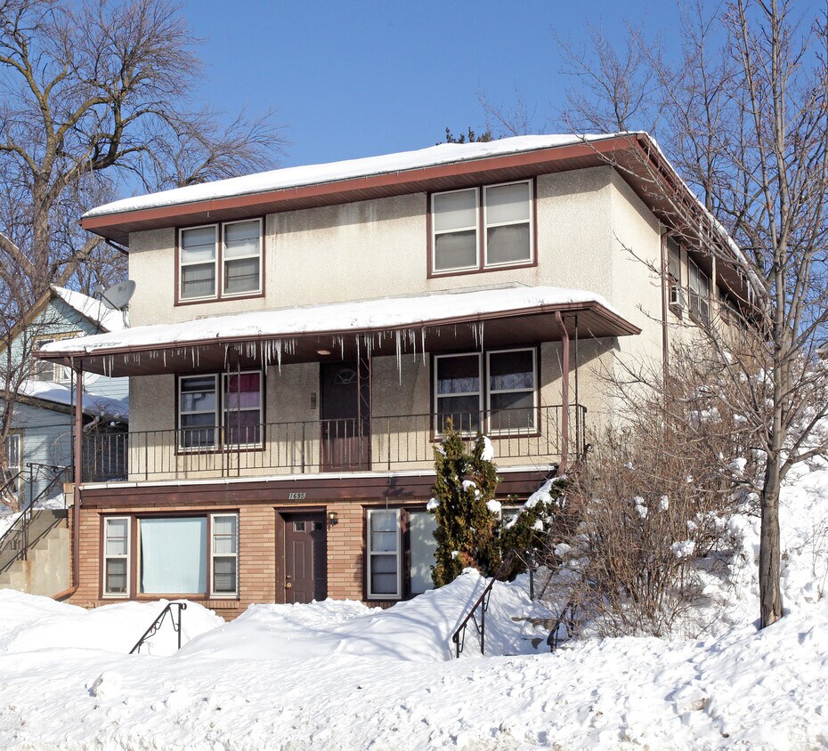 Primary Photo - 1695 7th St E