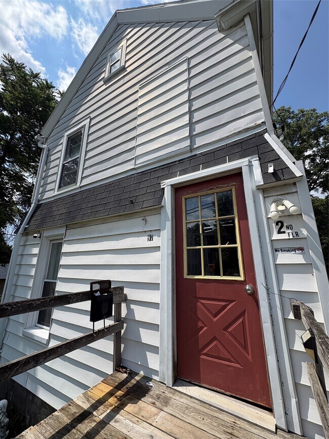 Building Photo - 97 Fairview Ave