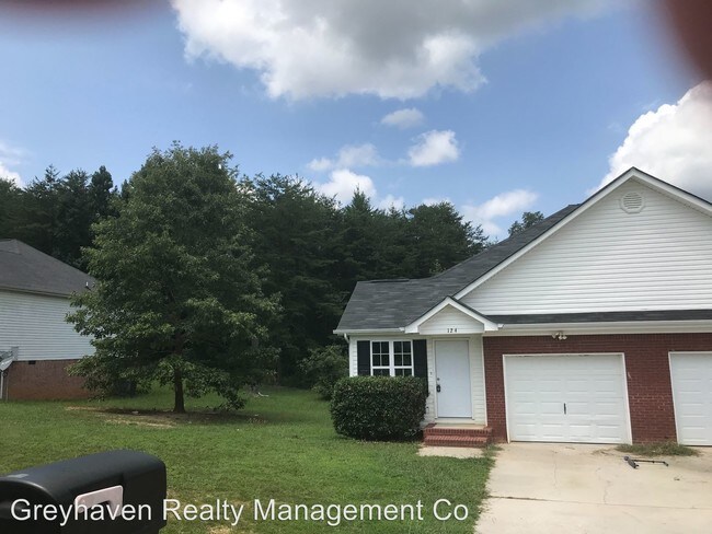 Building Photo - 122-124 Muskett Dr