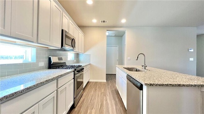 Foto del edificio - 4229 Porter Farm Rd