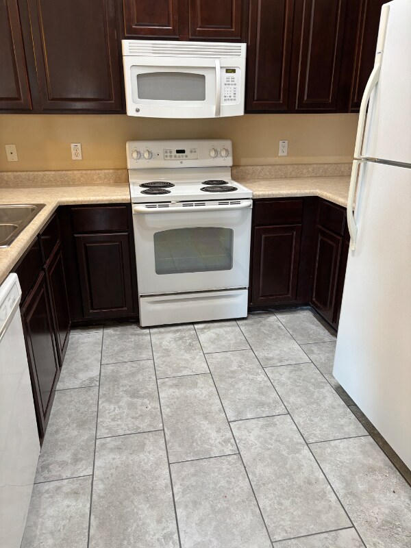 Foto del edificio - 17150 N 23rd St