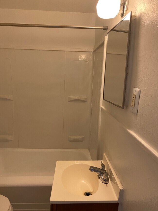 Blue Manor Apartments Apartments in Paulsboro, NJ