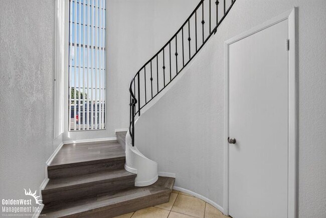 Foto del edificio - Beautiful 2Bdm 2Ba Condo with Community Pool in Mesa!