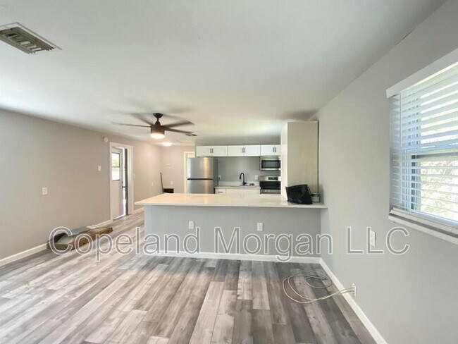 Photo - 3734 53rd Ave N Apartment