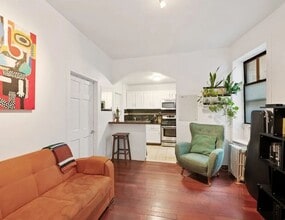 Building Photo - 154 S 3rd St